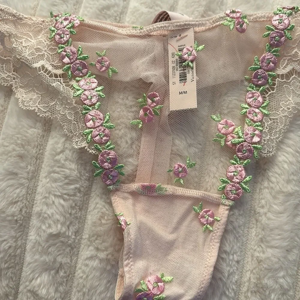 NWT Victoria's Secret Large Pink Thong Panty Rosebud Embroidery Dream Angels Med - Picture 5 of 7